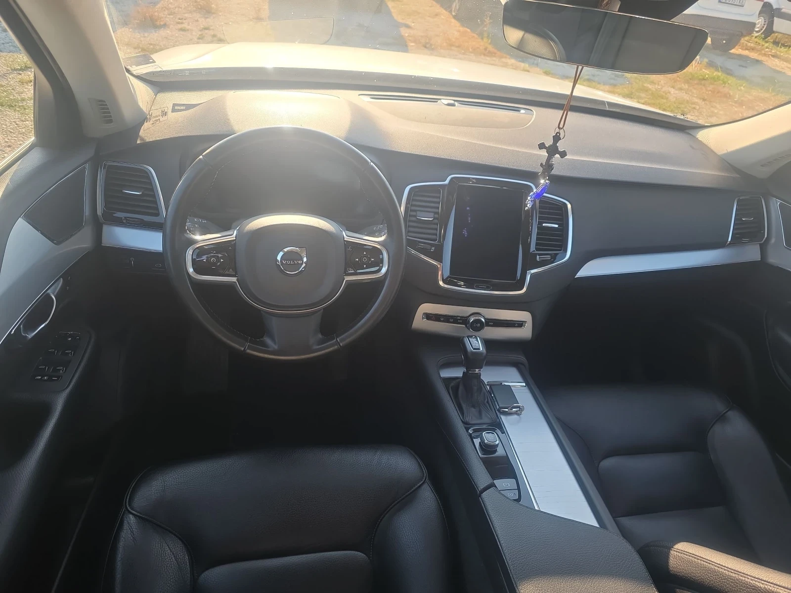 Volvo Xc90 2.0 4х4 190кс - изображение 8