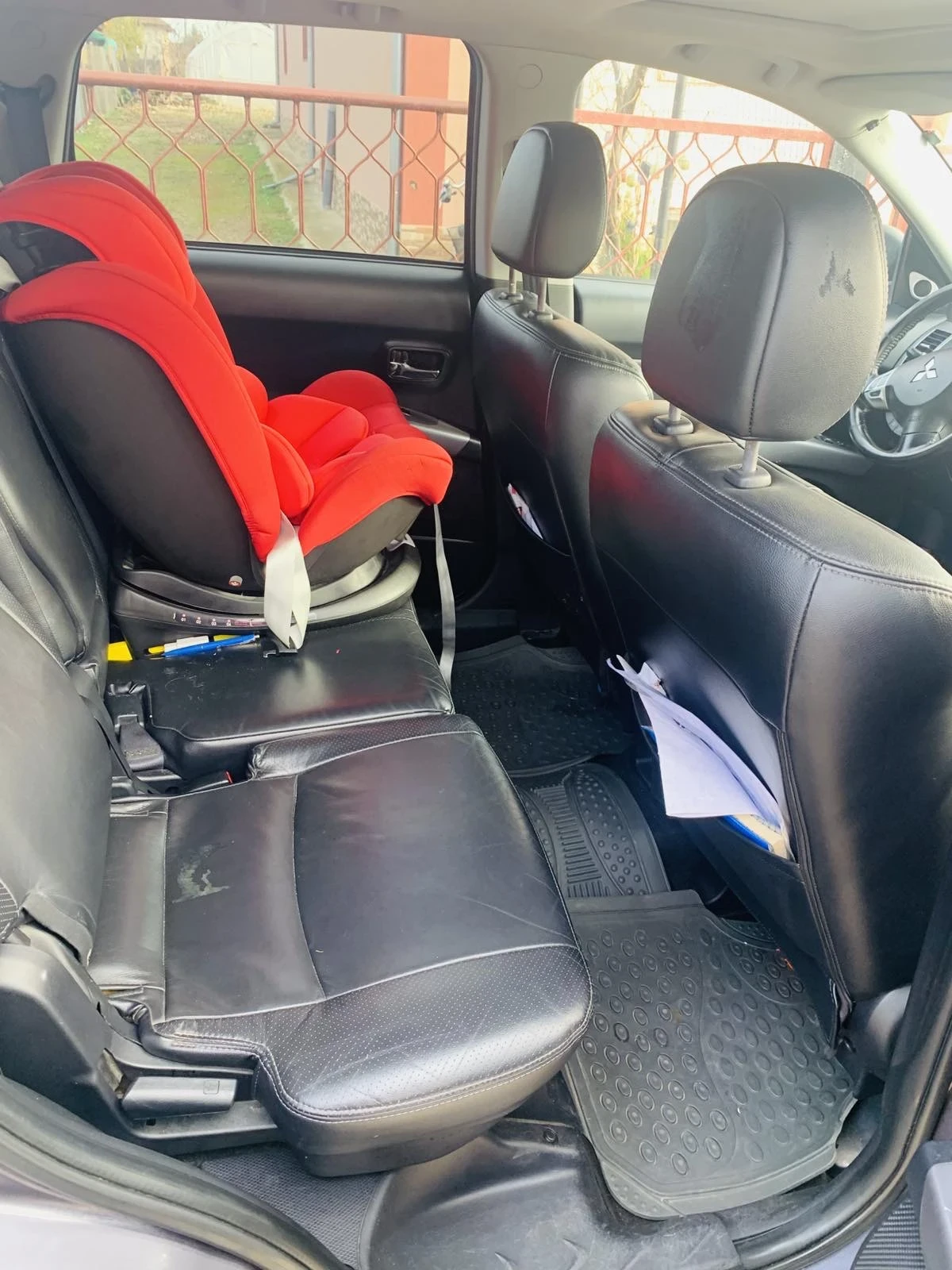 Mitsubishi Outlander 2.2 - изображение 10