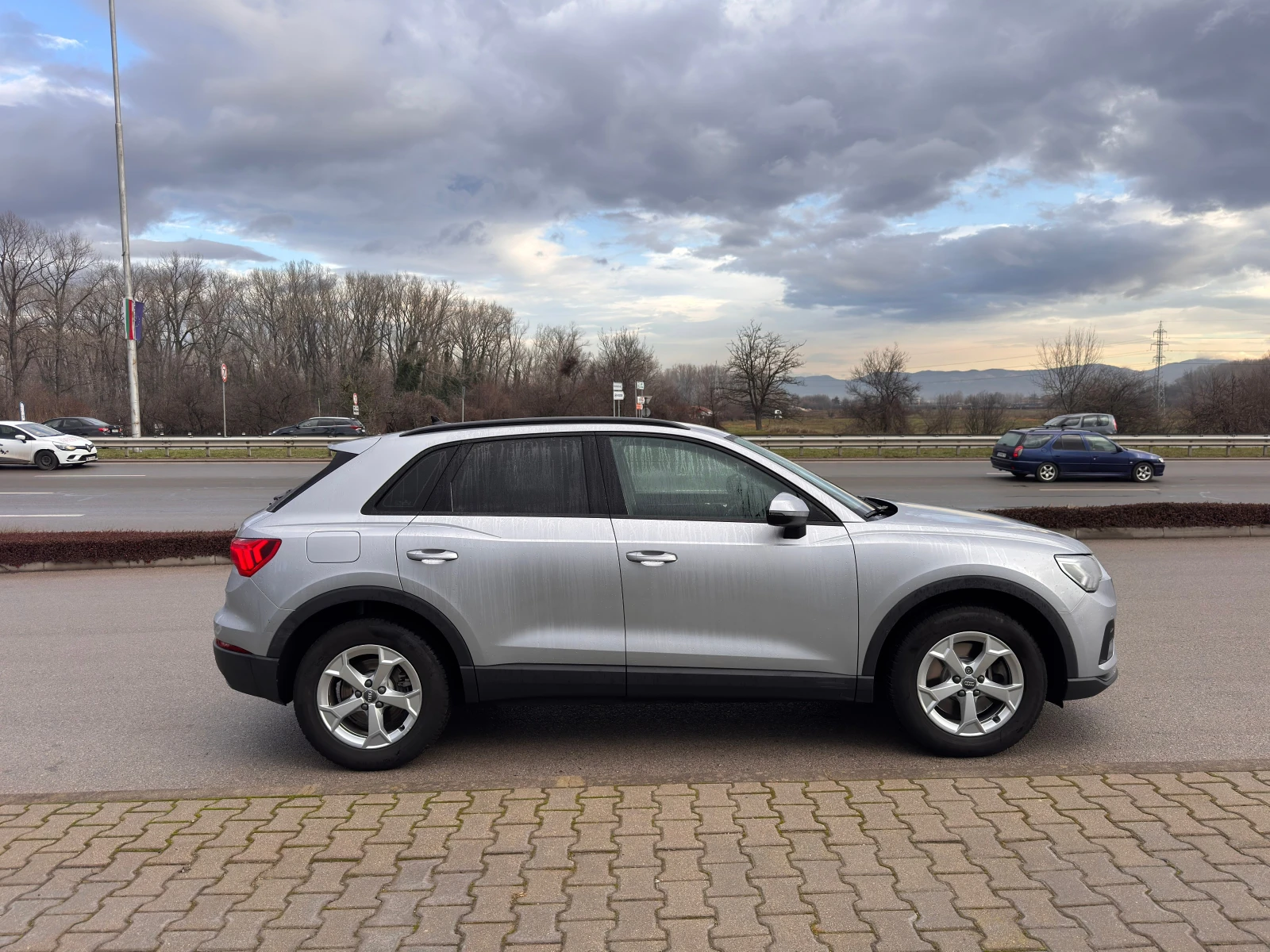 Audi Q3 40 TFS QUATTRO - изображение 4