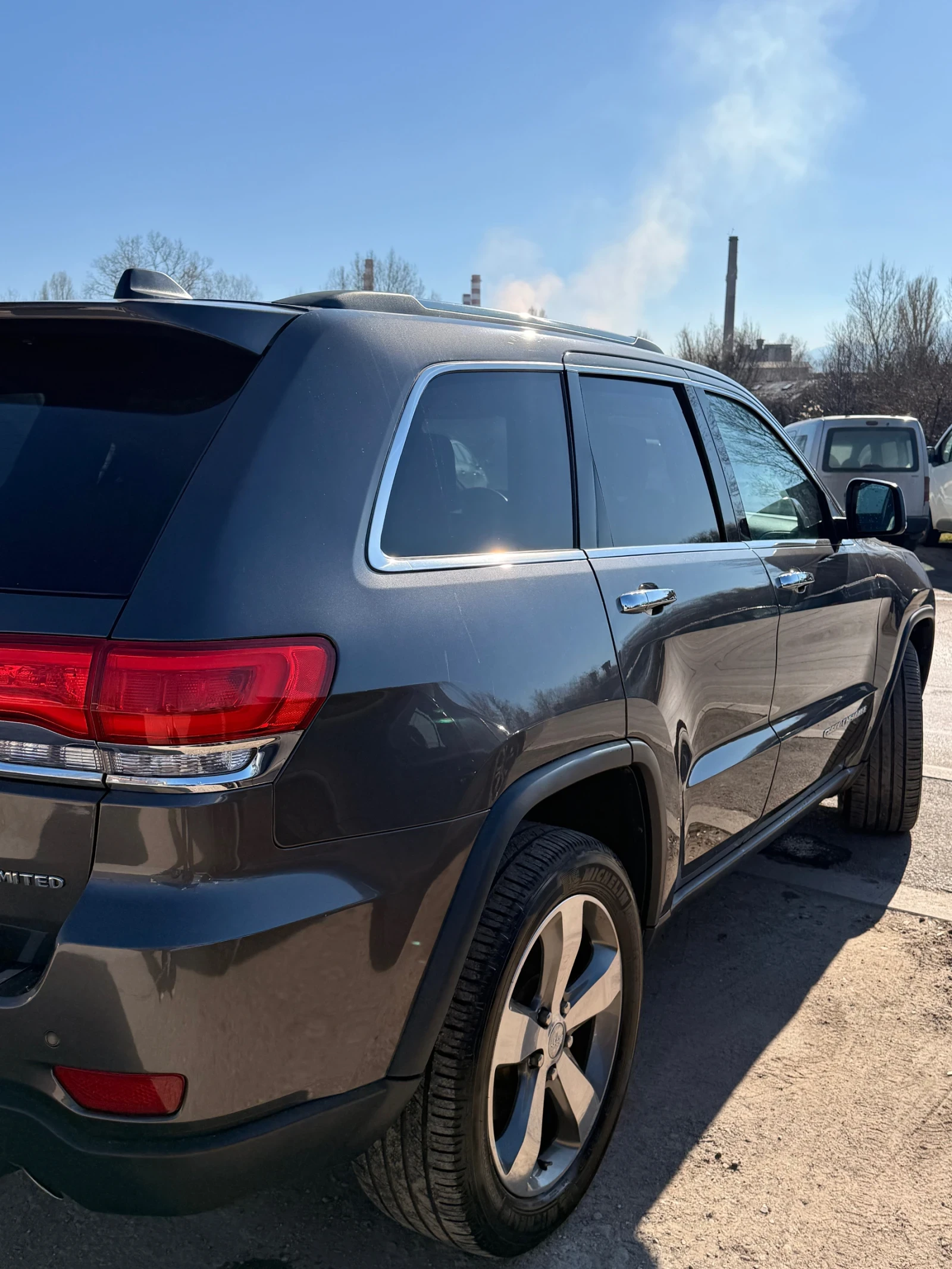 Jeep Grand cherokee WK2, снимка 4 - Автомобили и джипове - 53671395