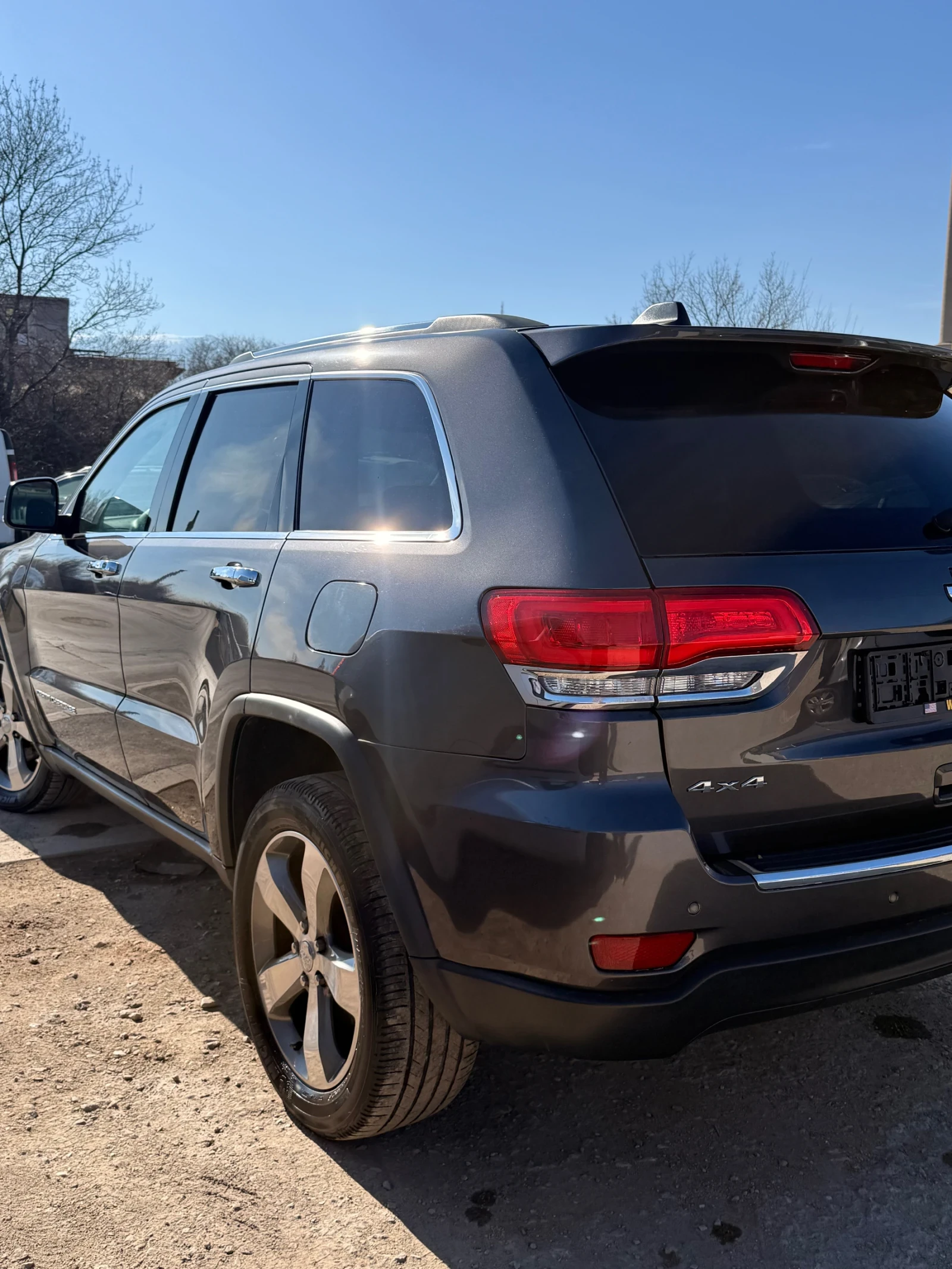 Jeep Grand cherokee WK2, снимка 3 - Автомобили и джипове - 53671395