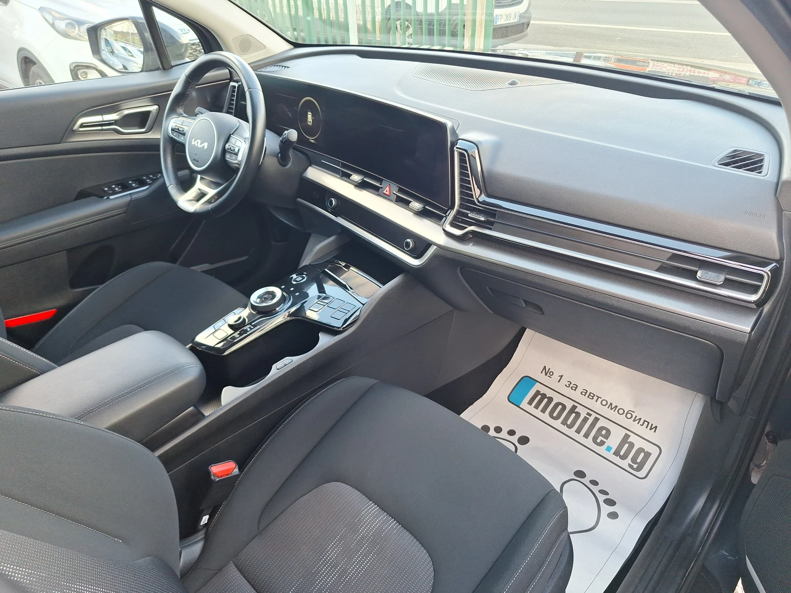 Kia Sportage 1.6 Tgi Hev 180Ks 5Th Generation Hybrid!, снимка 12 - Автомобили и джипове - 54146746