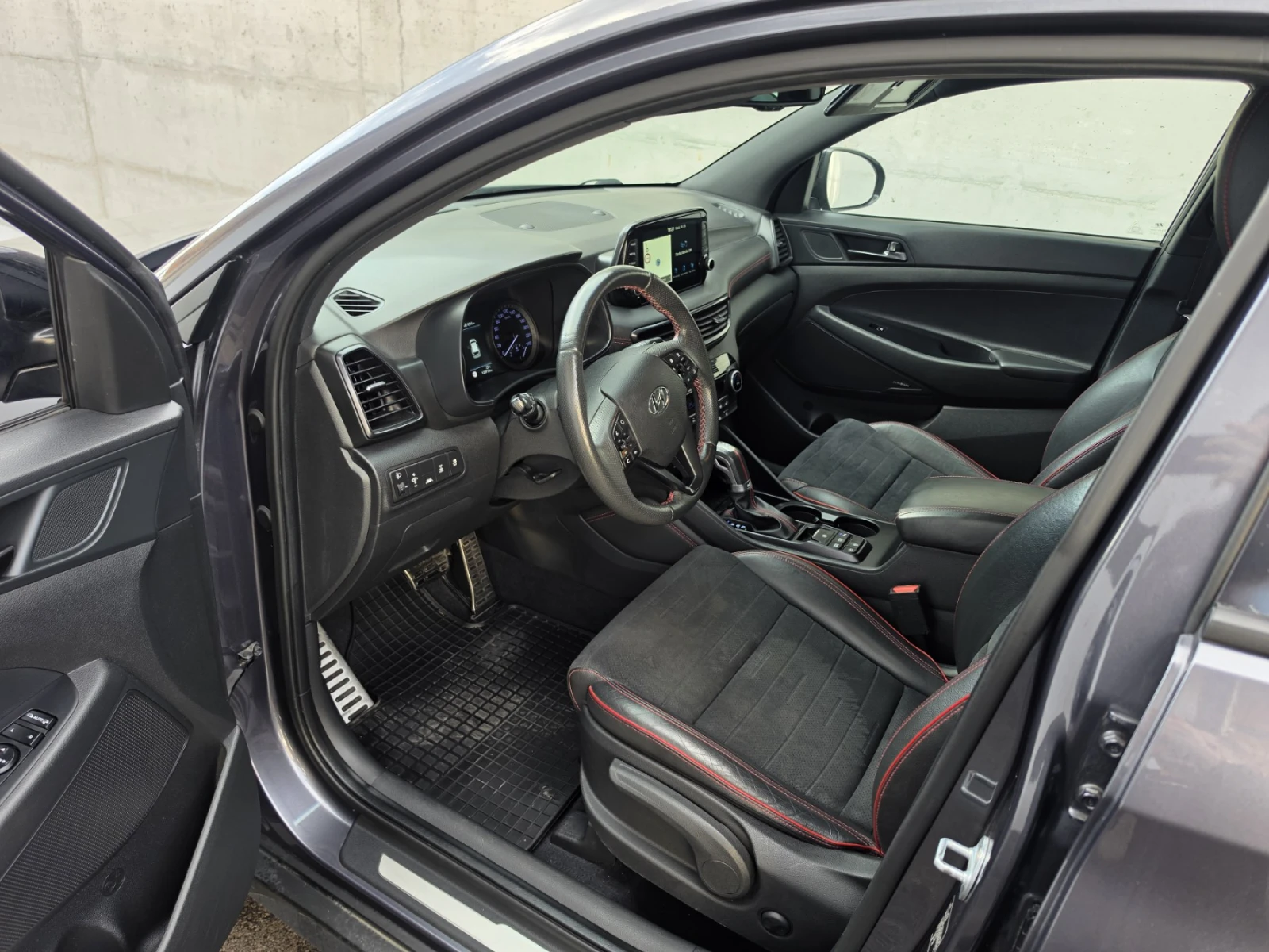 Hyundai Tucson NLine, снимка 8 - Автомобили и джипове - 54492855