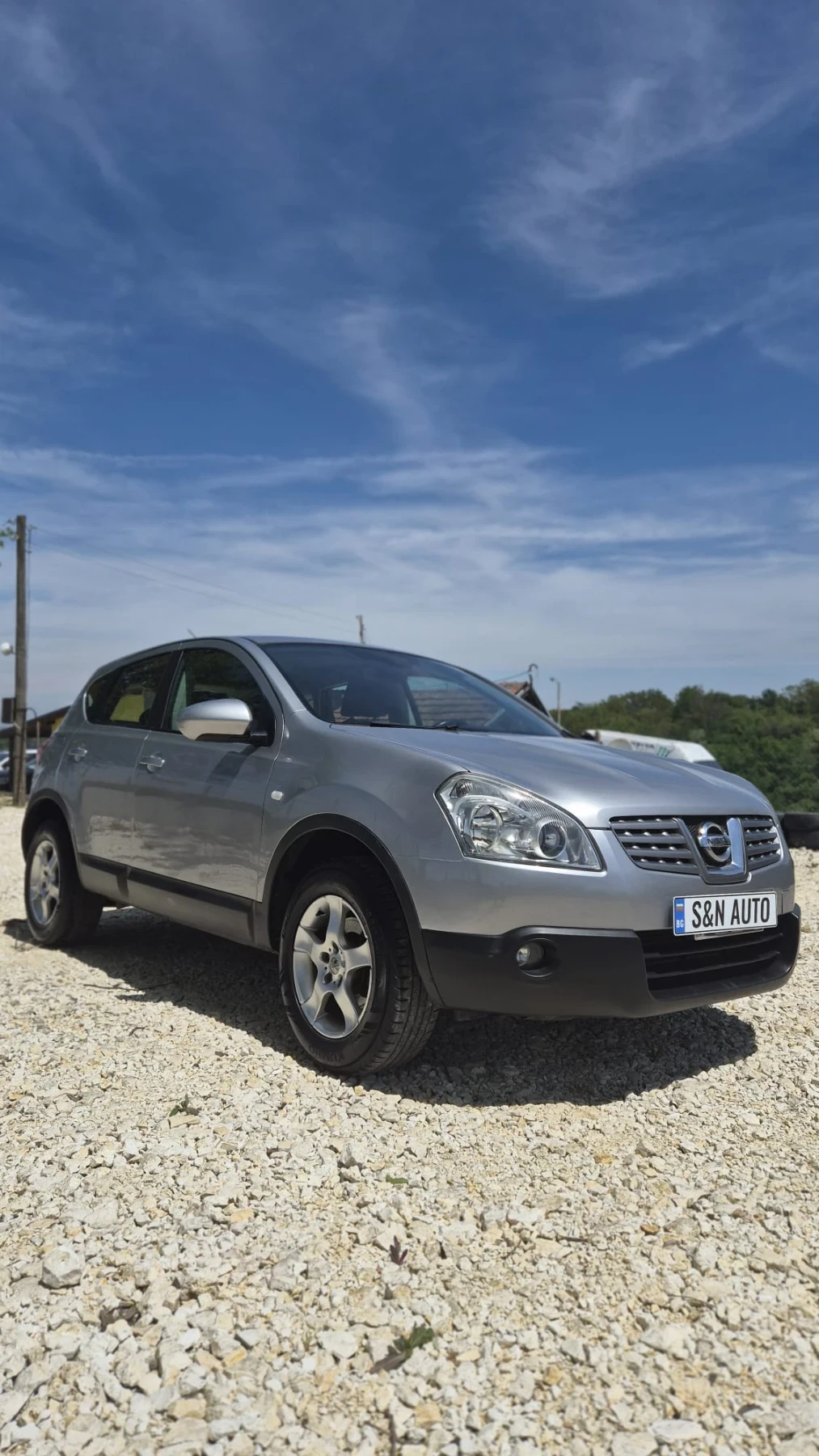 Nissan Qashqai 2.0 dCI , снимка 2 - Автомобили и джипове - 54607176