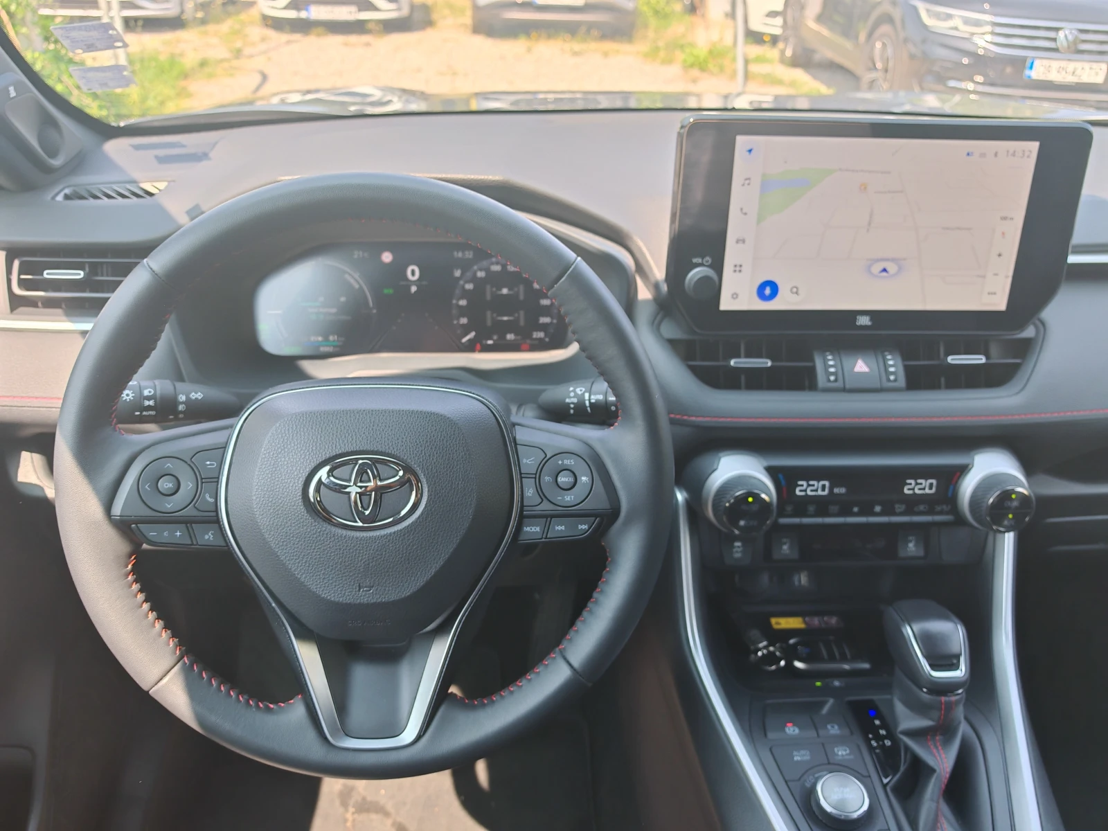 Toyota Rav4 2.5i PHEV AWD Гарнц., снимка 12 - Автомобили и джипове - 55445833