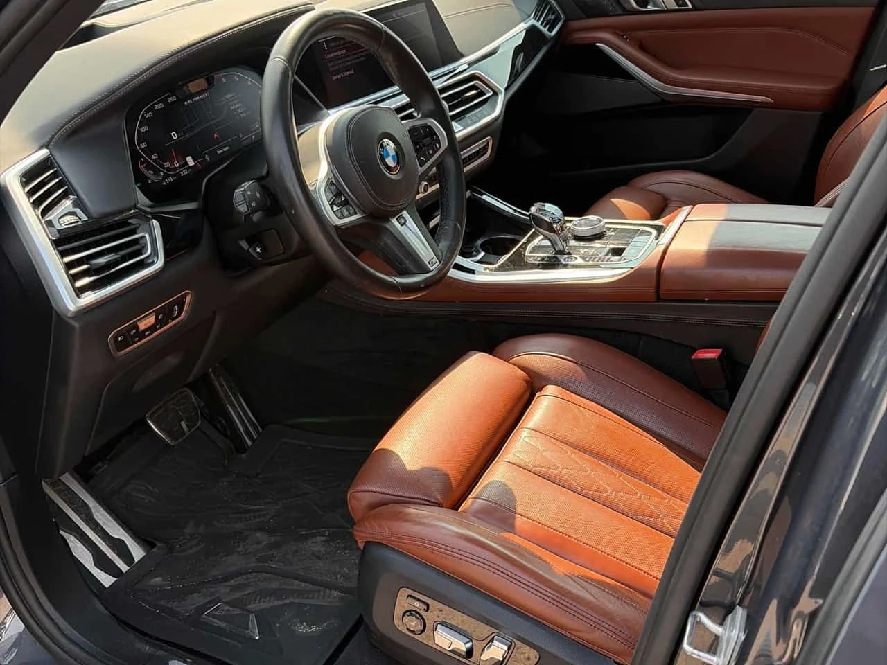 BMW X5 * M50i * CARFAX * ОПЦИЯ ЗА ФИНАНСИРАНЕ * , снимка 14 - Автомобили и джипове - 55481529