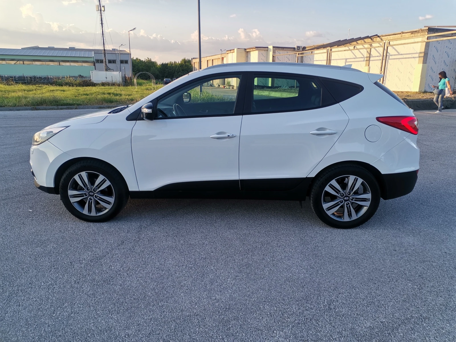 Hyundai IX35 1, 7cdti фейс/панорама, снимка 4 - Автомобили и джипове - 55848390