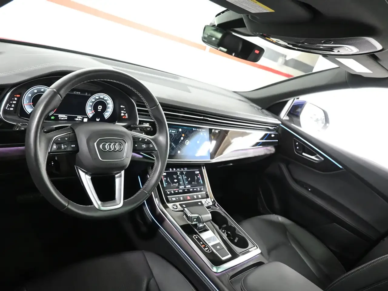 Audi Q8, снимка 10 - Автомобили и джипове - 56181157