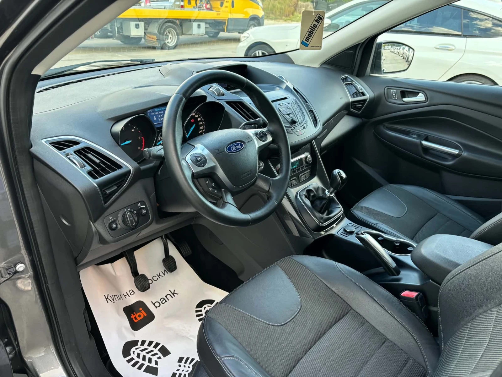 Ford Kuga 2.0tdci 140k.c* TITANIUM* UNIKAT* , снимка 7 - Автомобили и джипове - 56216687