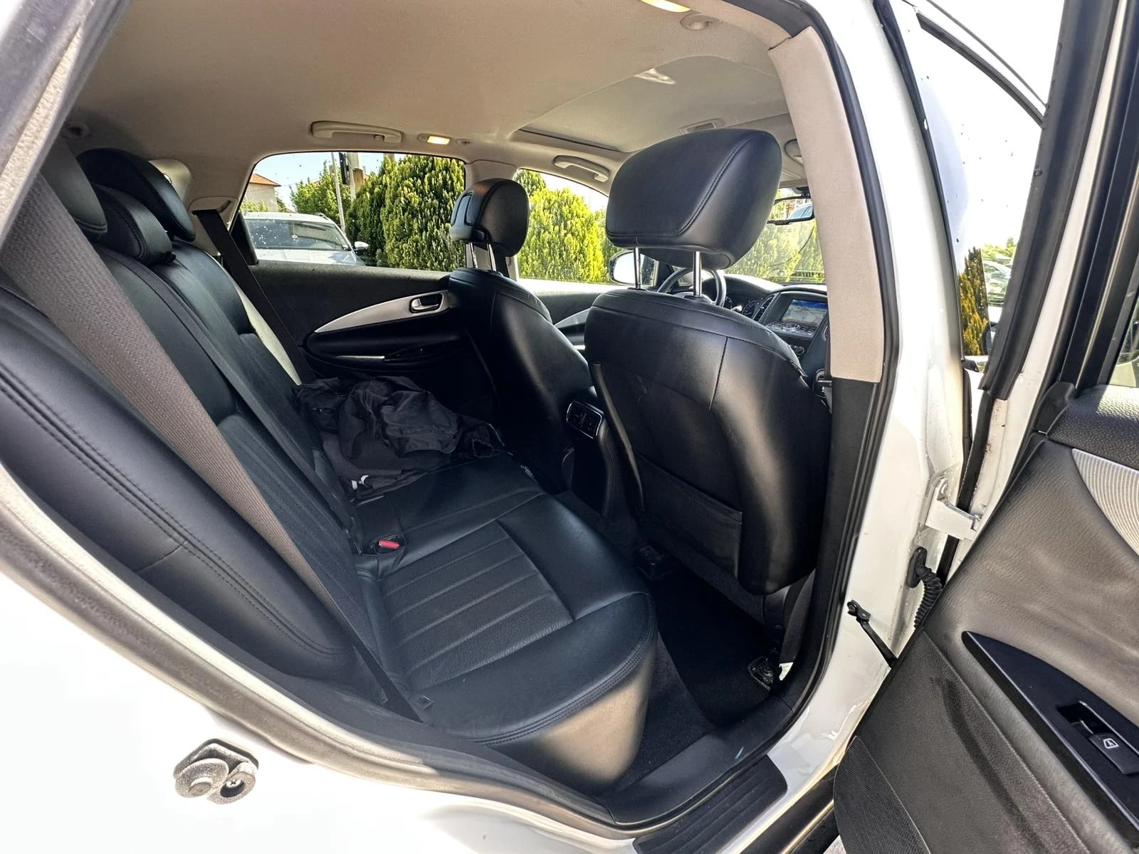 Infiniti QX50 3.0d/238hp/Швейцария , снимка 13 - Автомобили и джипове - 56303999