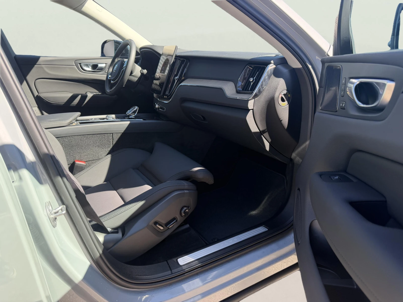 Volvo XC60 2.0 �6 | Mobile.bg � ����������� 9