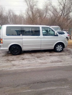 VW Multivan 2.5 TDI, снимка 2