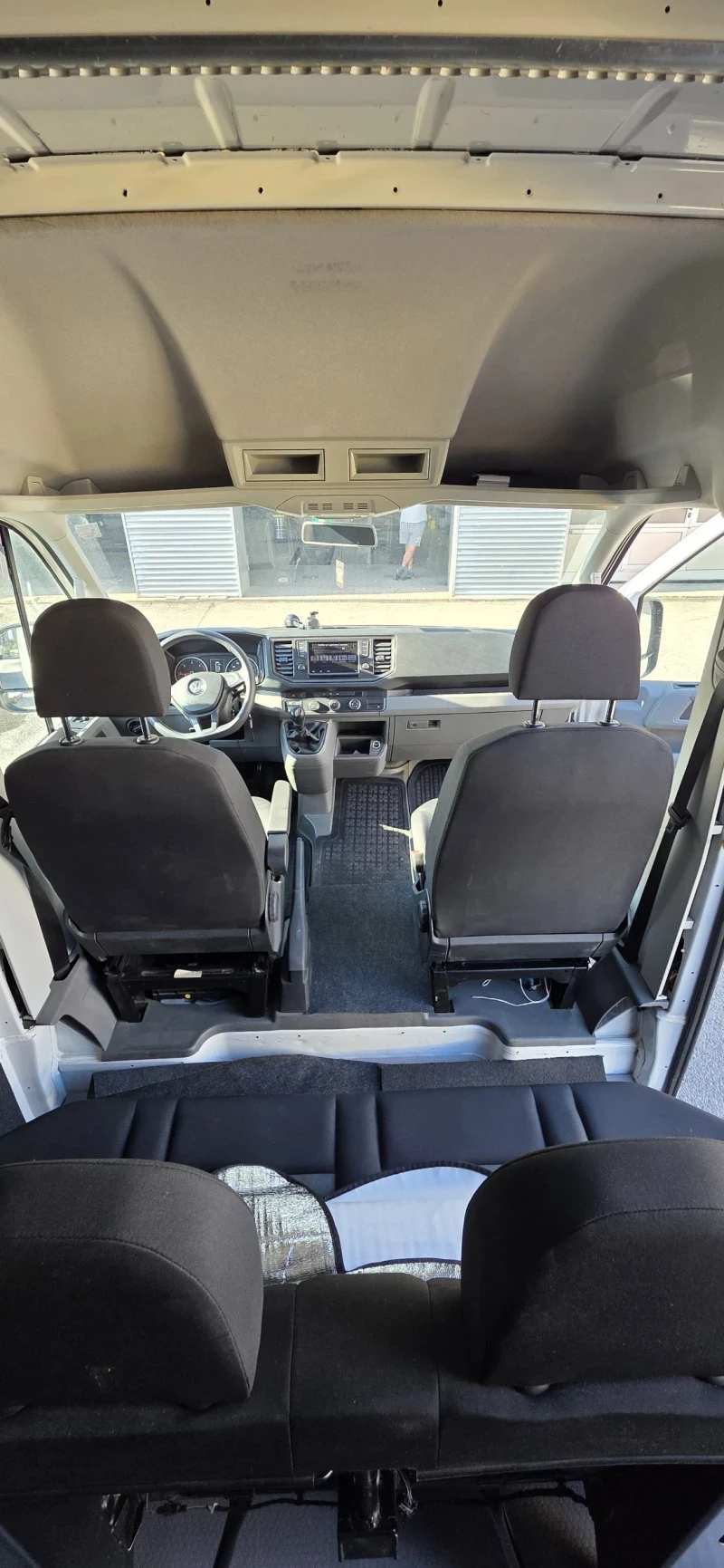 VW Crafter 2.0 TDI 177, снимка 12 - Бусове и автобуси - 52353488