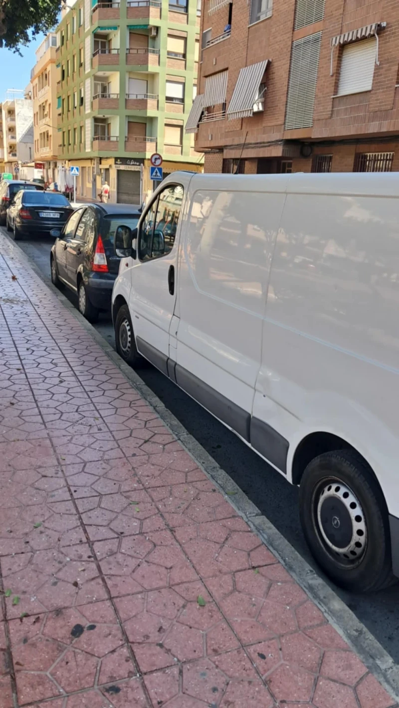 Opel Vivaro 2000, снимка 7 - Бусове и автобуси - 52849292