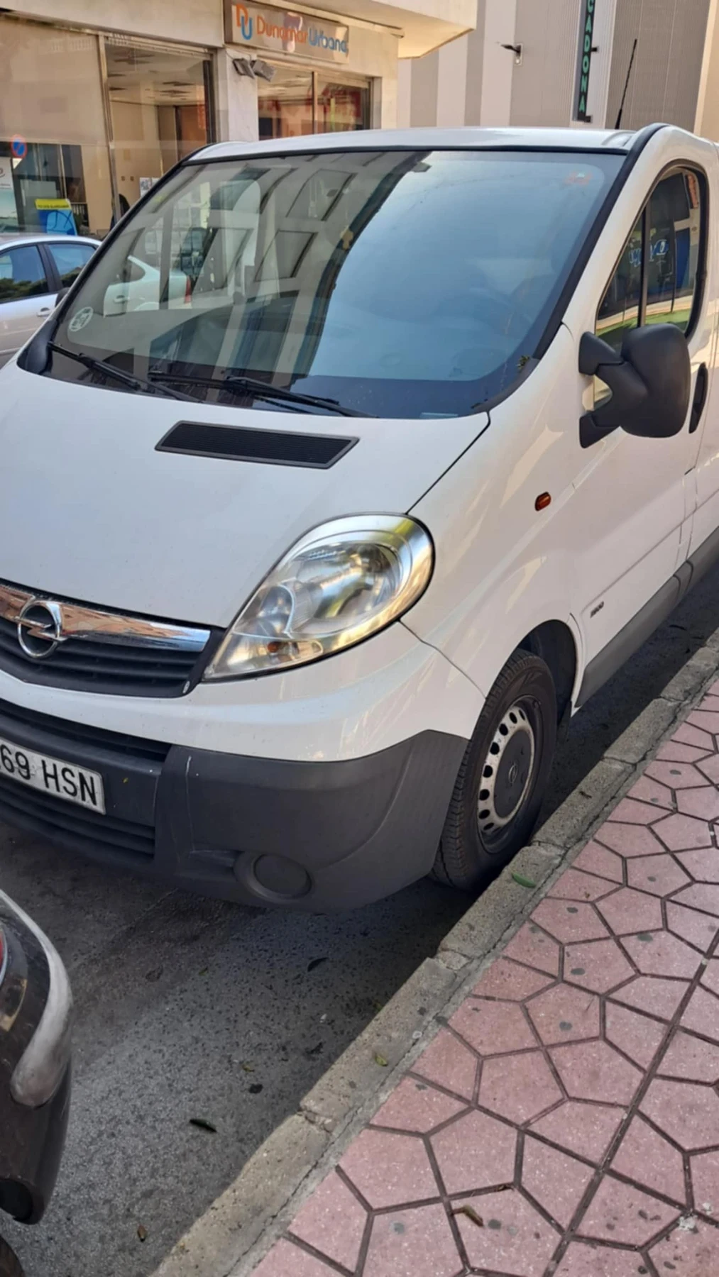 Opel Vivaro 2000 - изображение 6