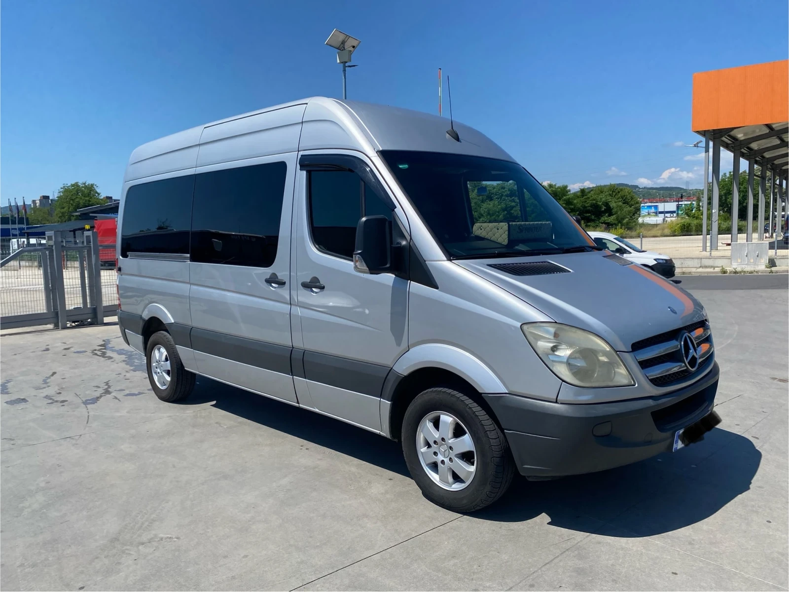 Mercedes-Benz Sprinter 318, снимка 2 - Бусове и автобуси - 54908361