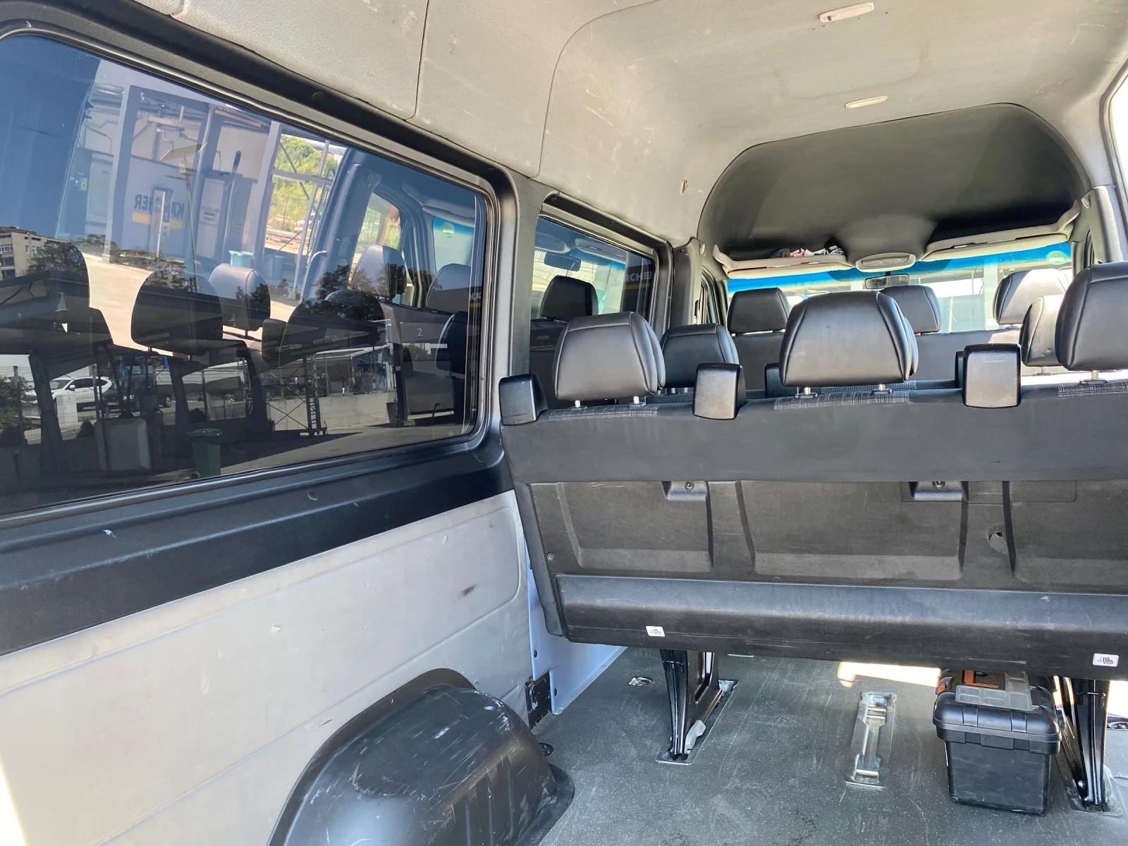 Mercedes-Benz Sprinter 318, снимка 9 - Бусове и автобуси - 54908361