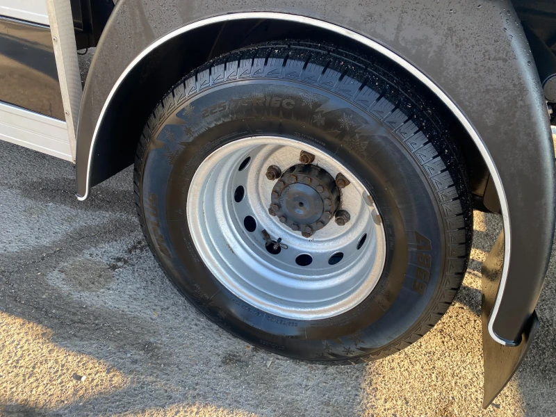 Iveco Daily 72C18/Евро6/ПАДАЩ БОРД, снимка 9 - Камиони - 51827492