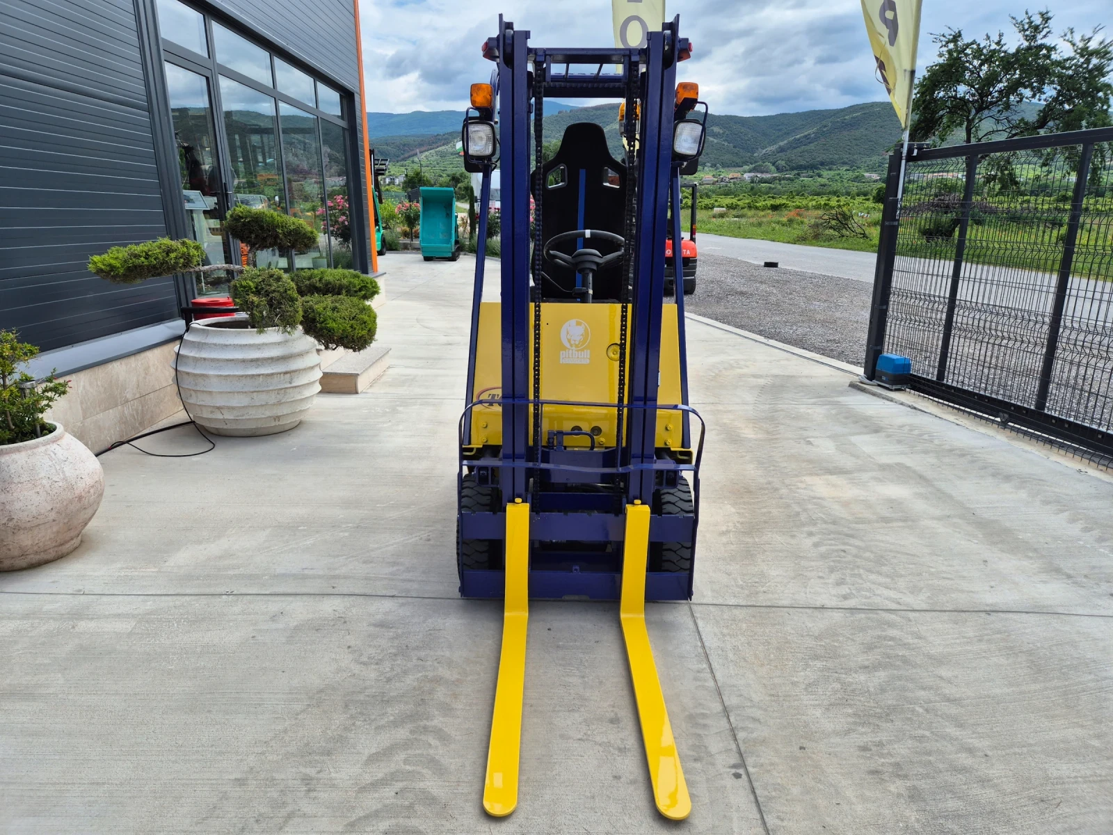  Komatsu  Sport* * ! | Mobile.bg   8