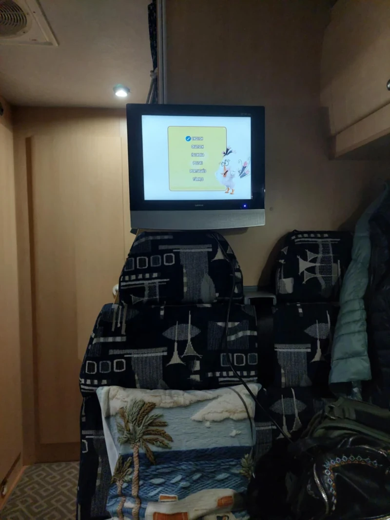 Кемпер Fiat Климатик 2.8jtd, снимка 15 - Каравани и кемпери - 52859665