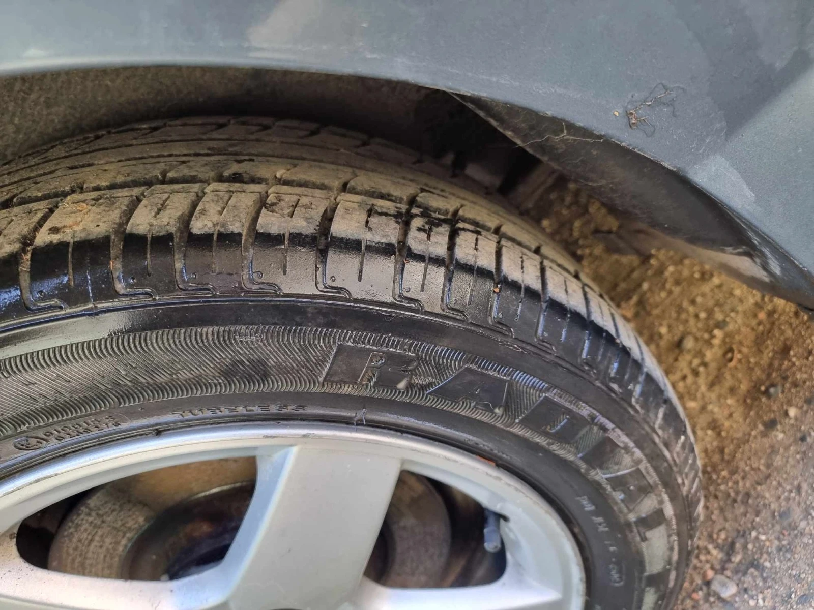    205/55R16  Peugeot 407 | Mobile.bg   6