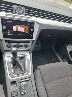 VW Passat 2018г дизел от Италия, снимка 8