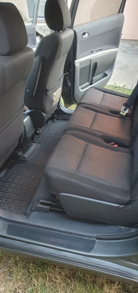Toyota Corolla verso, снимка 9