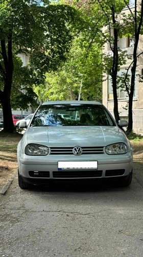 VW Golf, снимка 2 - Автомобили и джипове - 45476895