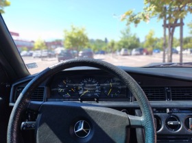 Mercedes-Benz 190 E, снимка 4 - Автомобили и джипове - 45749935