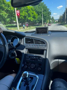 Peugeot 5008 | Mobile.bg    13