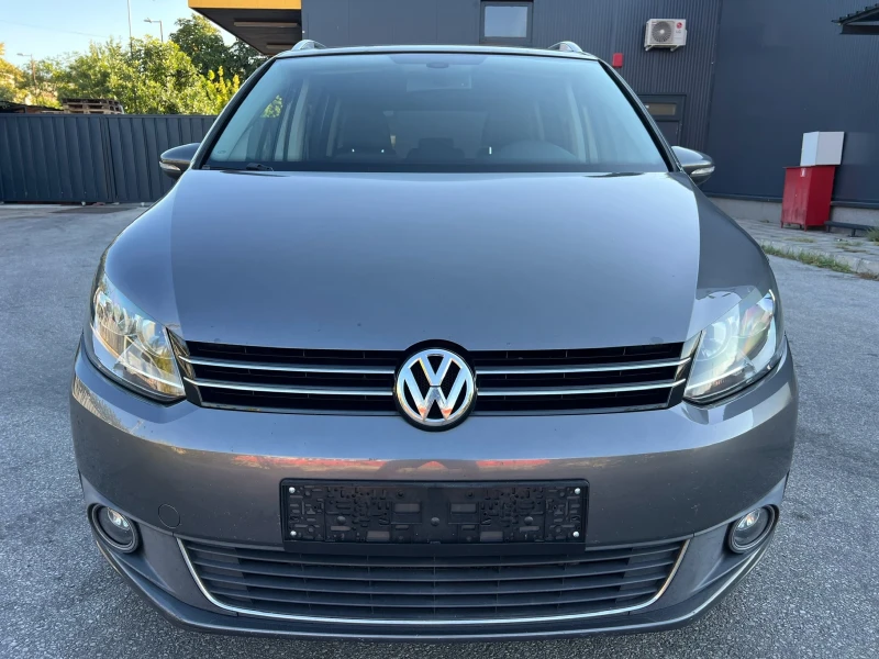 VW Touran 2.0 TDI 140к.с HIGHLINE / 6+ 1 / NAVI / PARKTRONIC, снимка 2 - Автомобили и джипове - 46914538