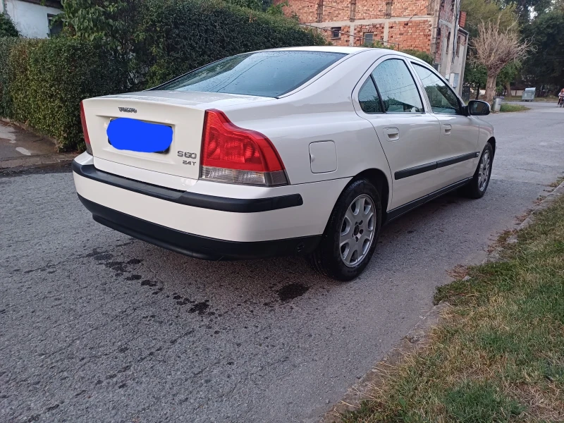 Volvo S60 2.4T, снимка 6 - Автомобили и джипове - 48117181