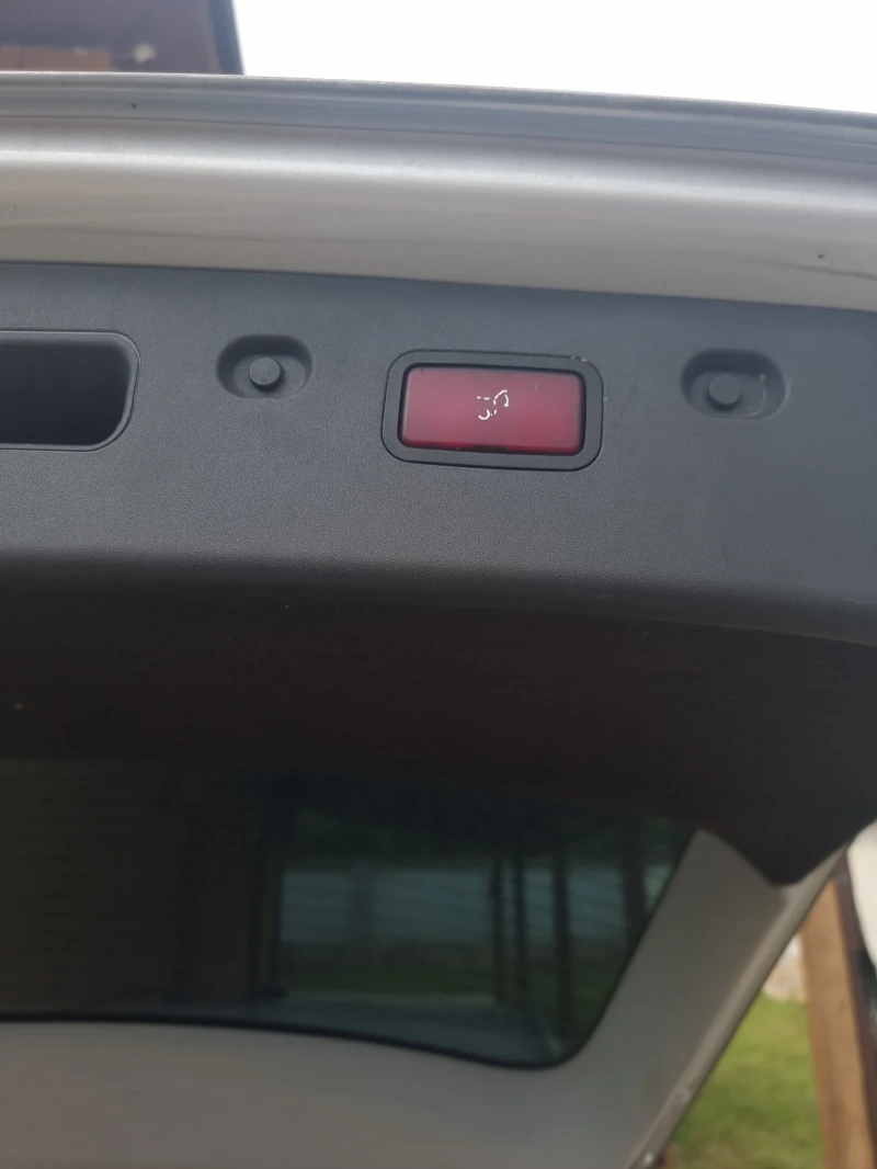 Mercedes-Benz E 320 E320 4x4 Газ  AVANGARDE, снимка 6 - Автомобили и джипове - 52597373