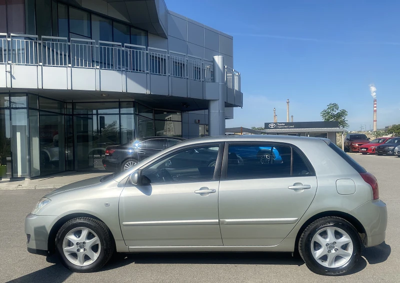 Toyota Corolla 1.6 MT, снимка 7 - Автомобили и джипове - 50372416