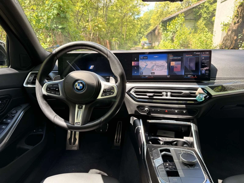 BMW 330 e xDrive, снимка 11 - Автомобили и джипове - 50378991