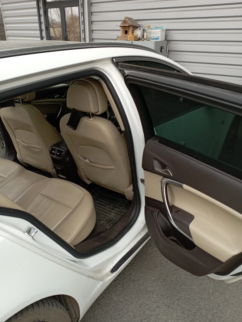 Opel Insignia 2.0 160 коня, снимка 7 - Автомобили и джипове - 52369133