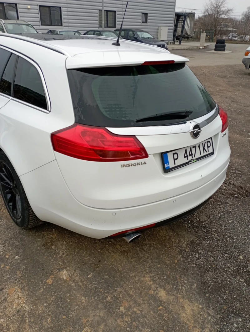 Opel Insignia 2.0 160 коня, снимка 3 - Автомобили и джипове - 52369133