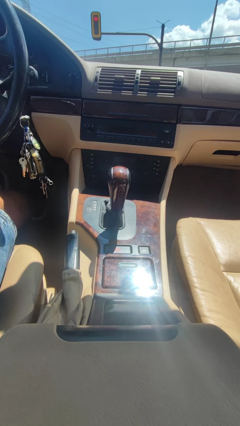 BMW 540, снимка 16 - Автомобили и джипове - 51958805