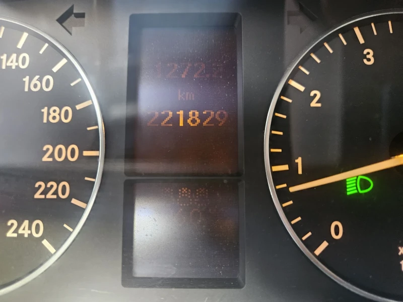 Mercedes-Benz A 150  Бензин/Газ, снимка 16 - Автомобили и джипове - 51671339