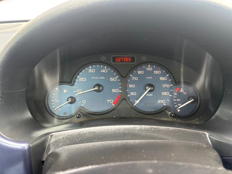 Citroen Berlingo 1.6 Нoв Внос Германия Възможен Бартер, снимка 14 - Автомобили и джипове - 51711081