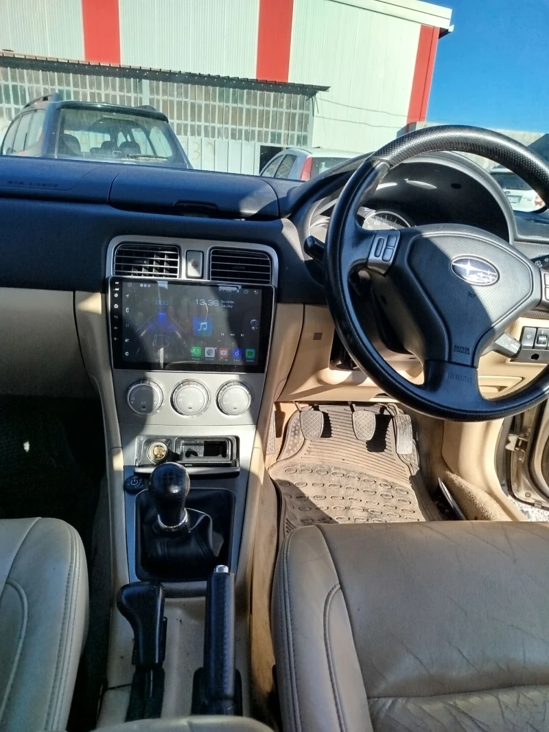 Subaru Forester, снимка 9 - Автомобили и джипове - 52923792