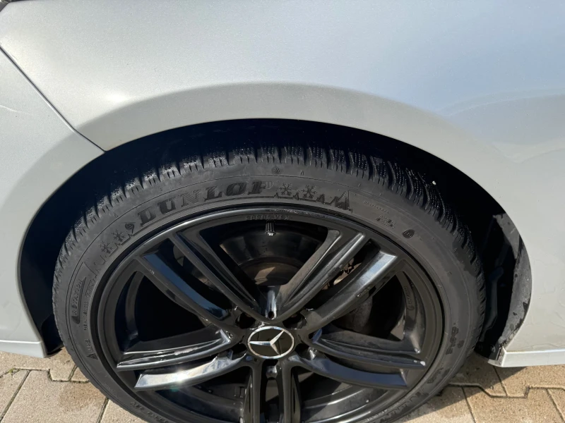 Mercedes-Benz E 220, снимка 3 - Автомобили и джипове - 52946812