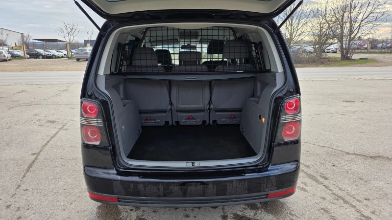 VW Touran 2.0d/140hp/8kl/FACCE LIFT, снимка 12 - Автомобили и джипове - 53514047