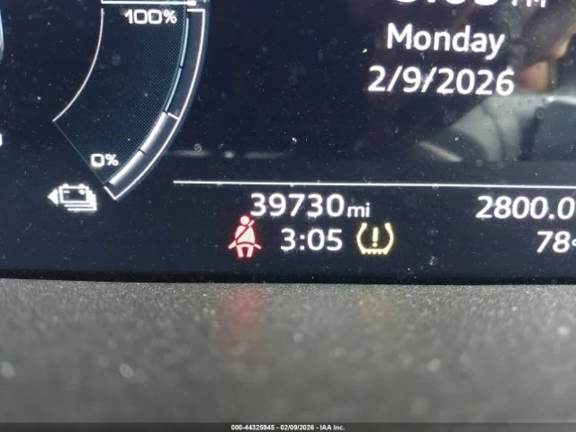 Audi E-Tron Q8 PREMIUM QUATTRO, снимка 14 - Автомобили и джипове - 53909640