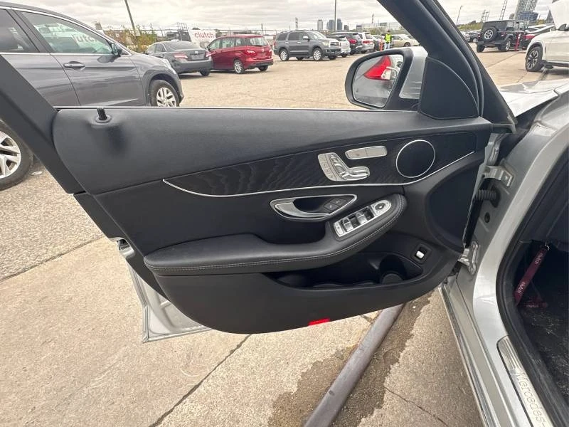 Mercedes-Benz C 300 4MATIC/����� ����/��������/�������� | Mobile.bg � ����������� 4