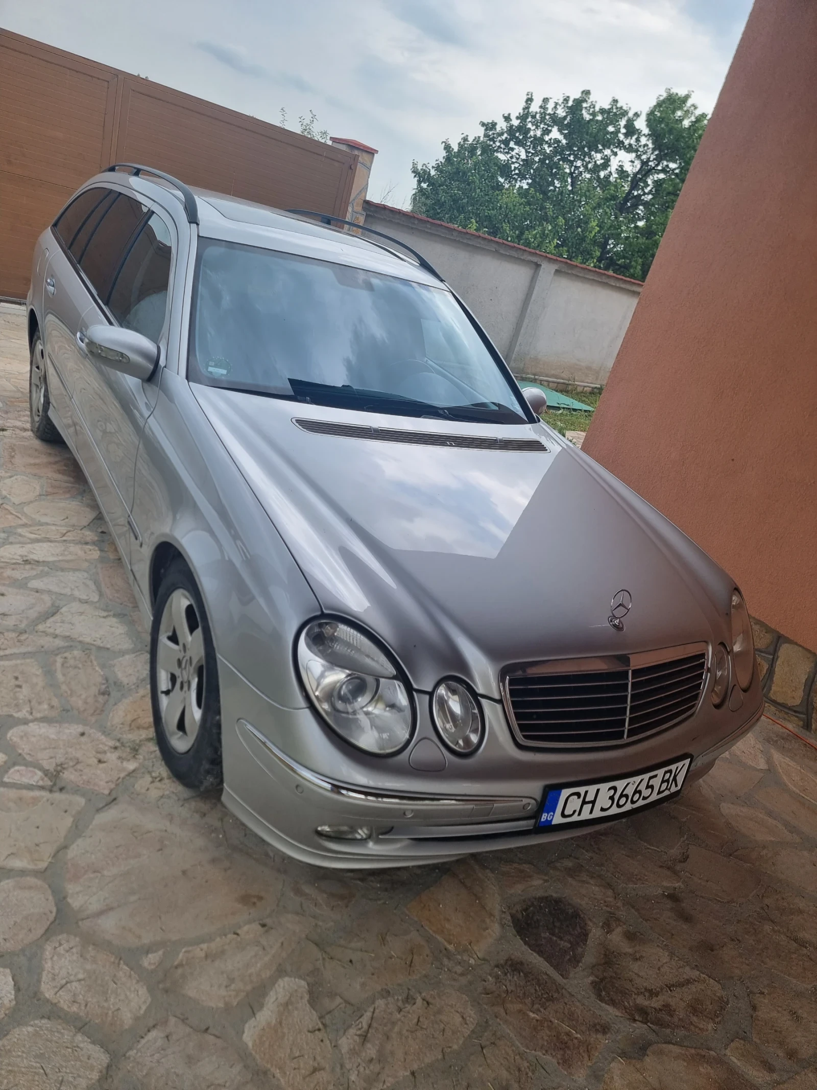 Mercedes-Benz E 320 E320 4x4 Газ  AVANGARDE, снимка 1