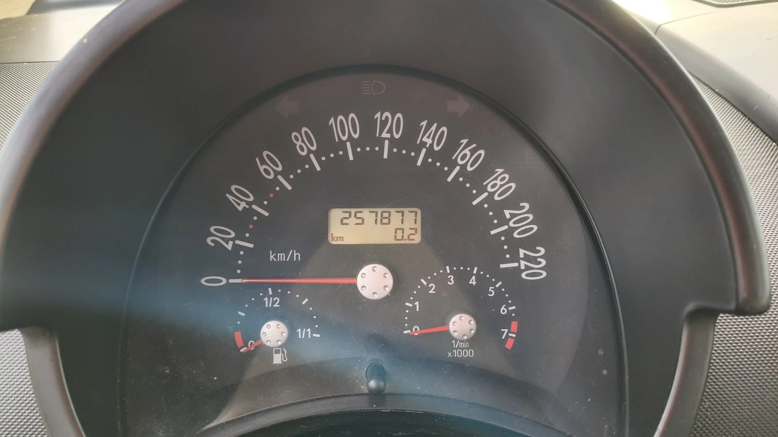 VW New beetle  ГАЗОВ ИНЖЕКЦИОН, снимка 12 - Автомобили и джипове - 52556473