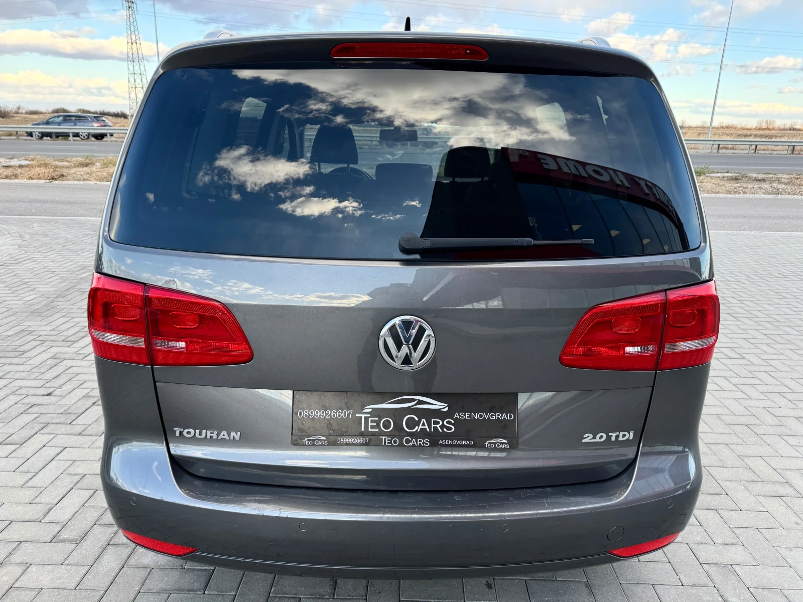 VW Touran 2.0 TDI 140к.с 6 + 1 HIGHLINE / NAVI / PARKTRONIC - изображение 7