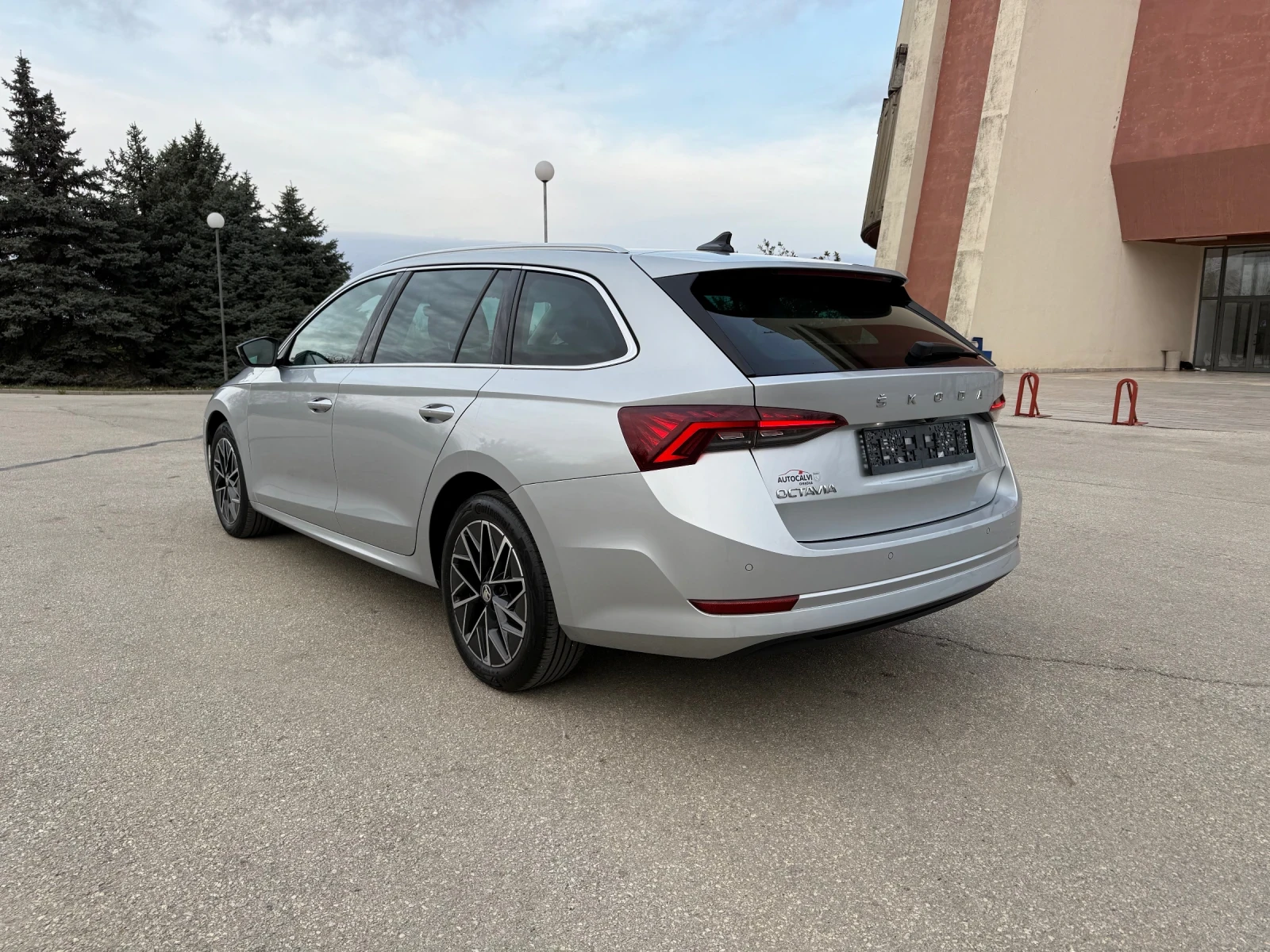 Skoda Octavia 2.0 TDI LED DIGITAL DISTRONIC - изображение 3