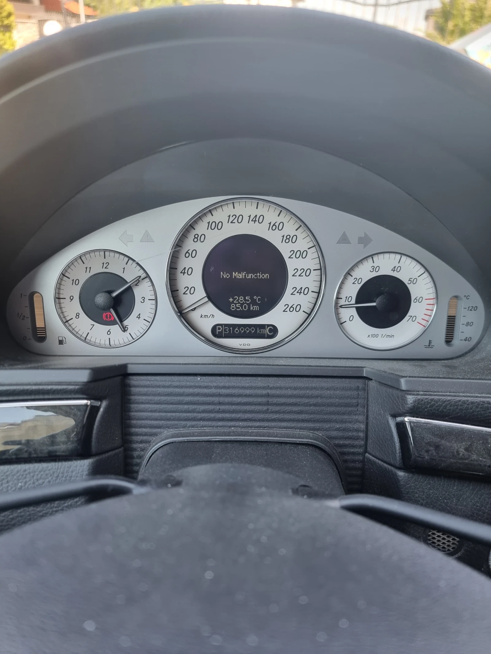 Mercedes-Benz E 320 E320 4x4 Газ  AVANGARDE - изображение 9